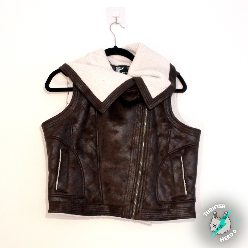 Leather winter sleeveless New York Yoki vest